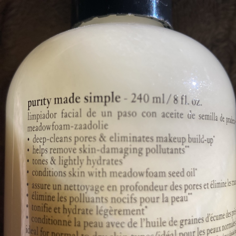 Philosophy Purity Made Simple one step facial cleanser. NEW. - Picture 3 of 4